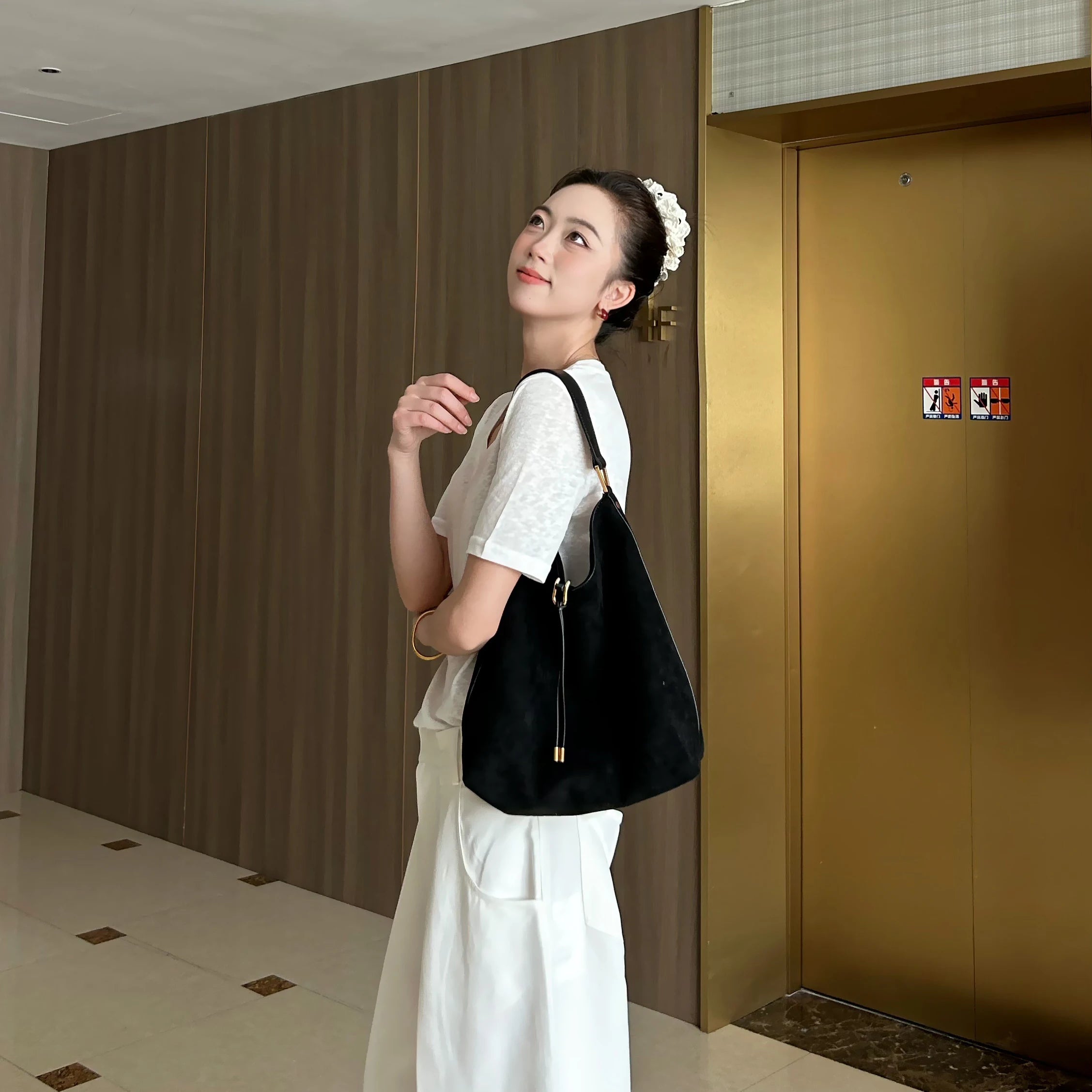JW PEI Aria Faux Suede Shoulder Bag Large Capacity Solid Color Underarm Bag Simple Casual Commuter Bag Luxury Designer Bags
